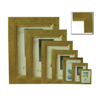 10401052 Πλαστική κορνίζα χρυσή επιτραπέζια 20Χ25