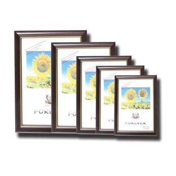 10401566 Επιτραπέζια πλαστική κορνίζα καφέ 13Χ18